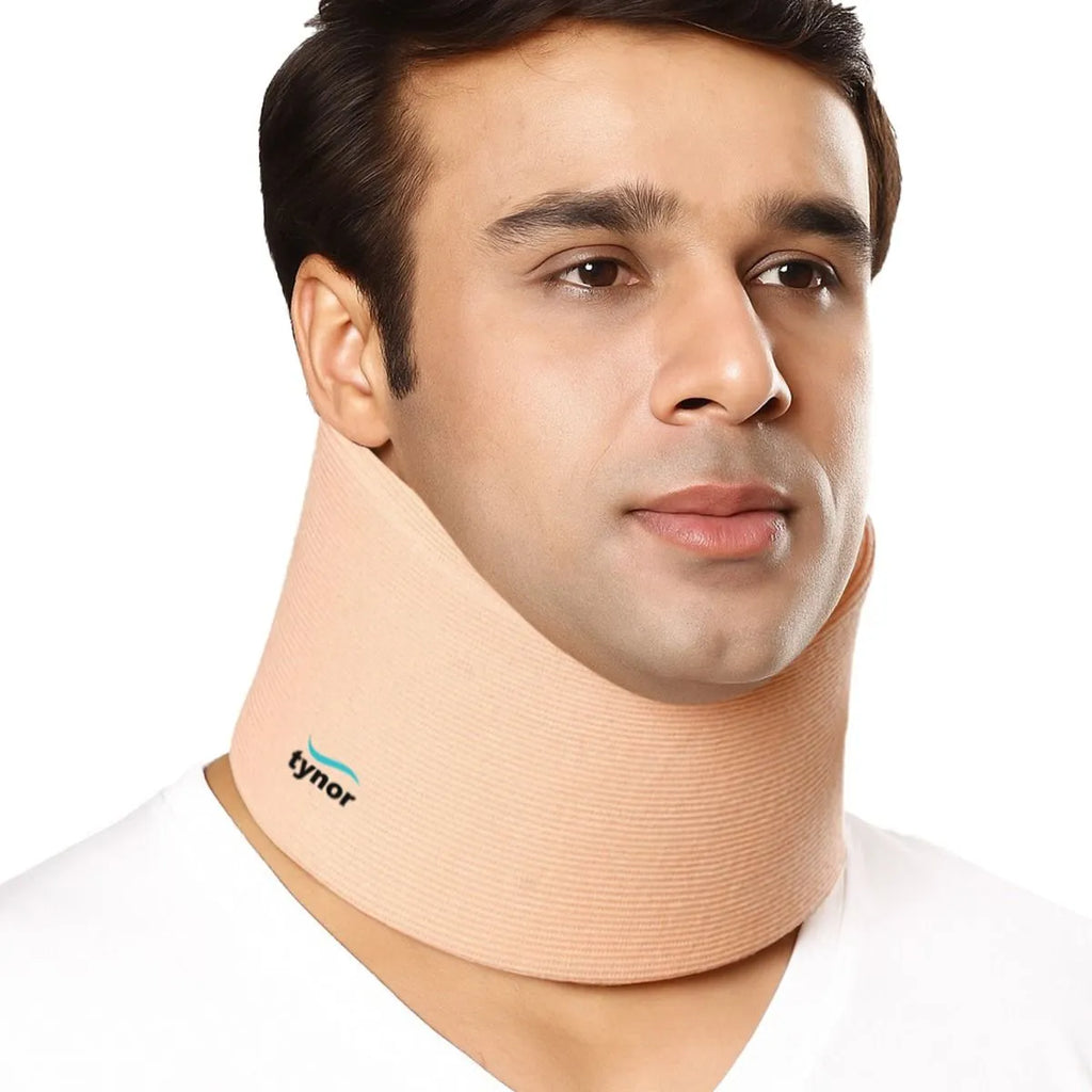 طوق عنقي لين